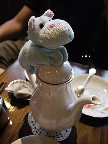 【台南】跟著河馬先生臺南晃晃─第二站   下午茶IORI TEA HOUSE