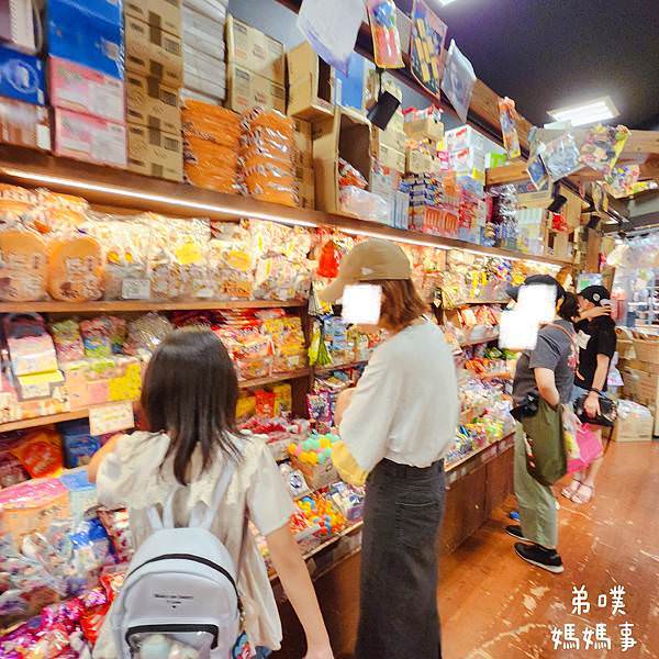 【日本‧東京】池袋太陽城動漫店&古早味零食雜貨店，好逛好買一
