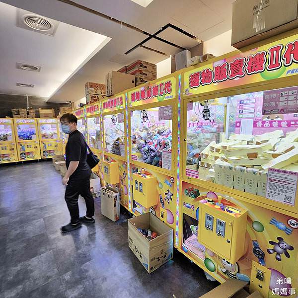 【台南•北區】優品娃娃屋台南公園南店｜超大空間，生鮮美食牛排