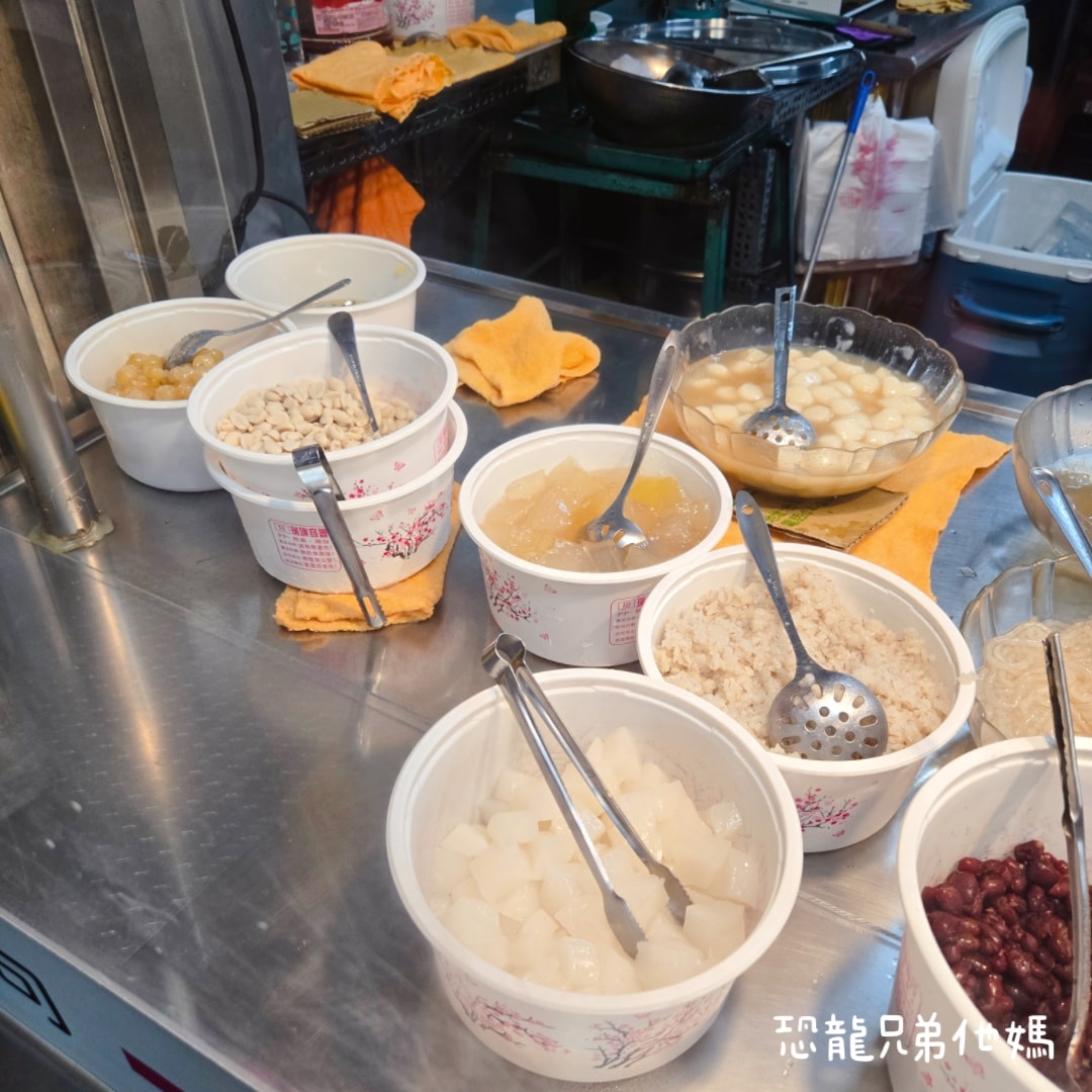 台南‧中西區│八寶彬圓仔惠,國華街必吃/必比登推薦,超Q湯圓,現煮配料,每樣都好吃! - 第4張圖