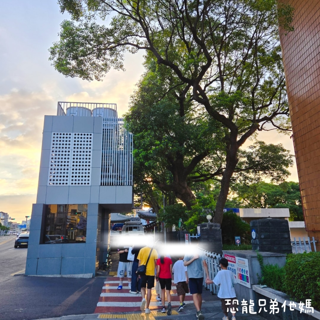 韓國‧濟州牧官衙(제주목관아),苦盡柑來遇見你拍攝地,5~10月免費參觀,免費官服cosplay - 第7張圖 韓國‧濟州牧官衙(제주목관아),苦盡柑來遇見你拍攝地,5~10月免費參觀,免費官服cosplay