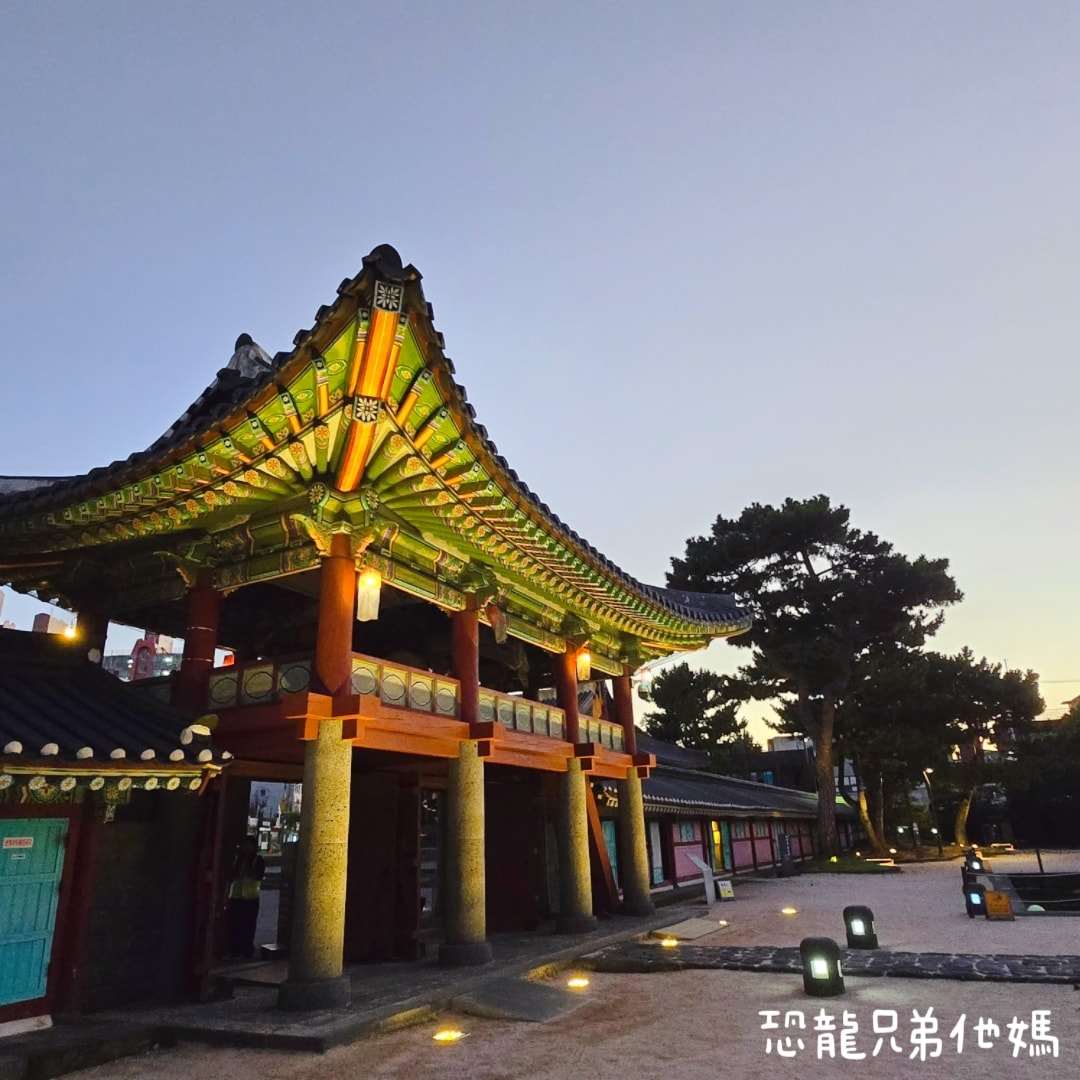 韓國‧濟州牧官衙(제주목관아),苦盡柑來遇見你拍攝地,5~10月免費參觀,免費官服cosplay - 第32張圖 韓國‧濟州牧官衙(제주목관아),苦盡柑來遇見你拍攝地,5~10月免費參觀,免費官服cosplay