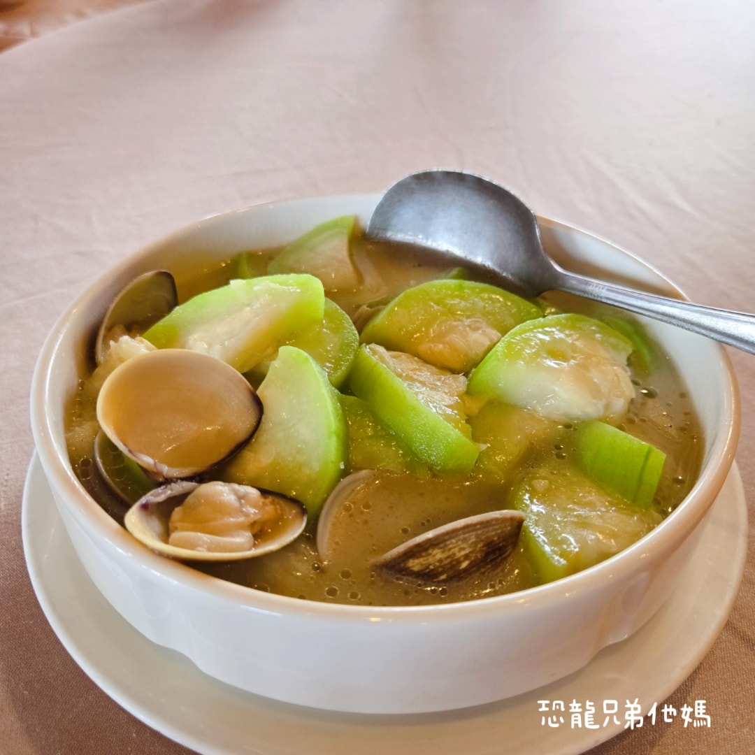 高雄‧鳥松│高雄圓山大飯店-萬福中餐廳，經典名菜與台式料理，適合家族長輩一同用餐。2025