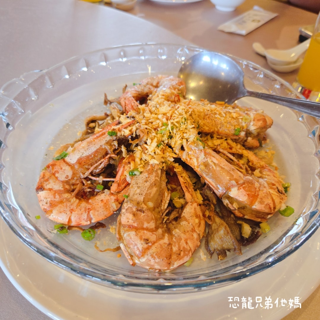 高雄‧鳥松│高雄圓山大飯店-萬福中餐廳，經典名菜與台式料理，適合家族長輩一同用餐。2025