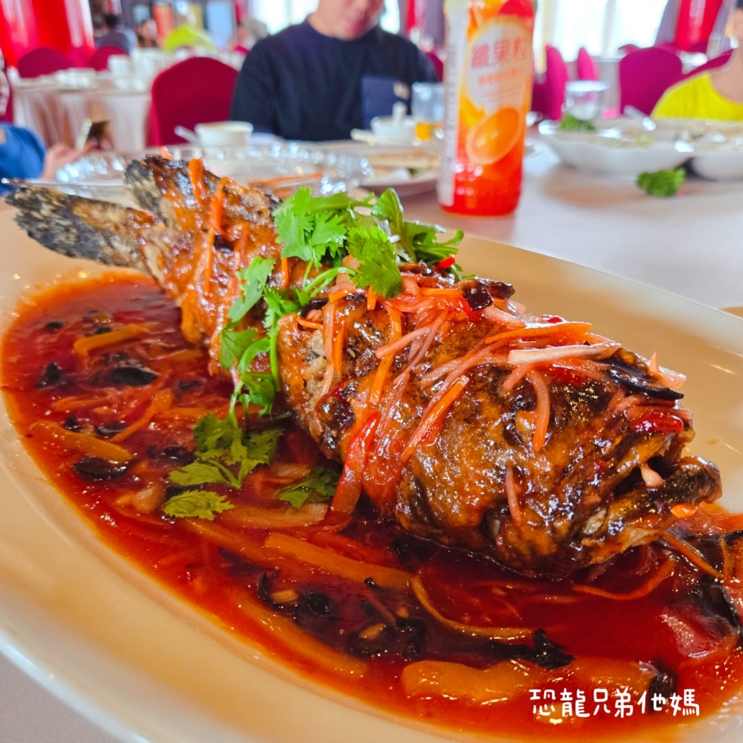 高雄‧鳥松│高雄圓山大飯店-萬福中餐廳，經典名菜與台式料理，適合家族長輩一同用餐。2025