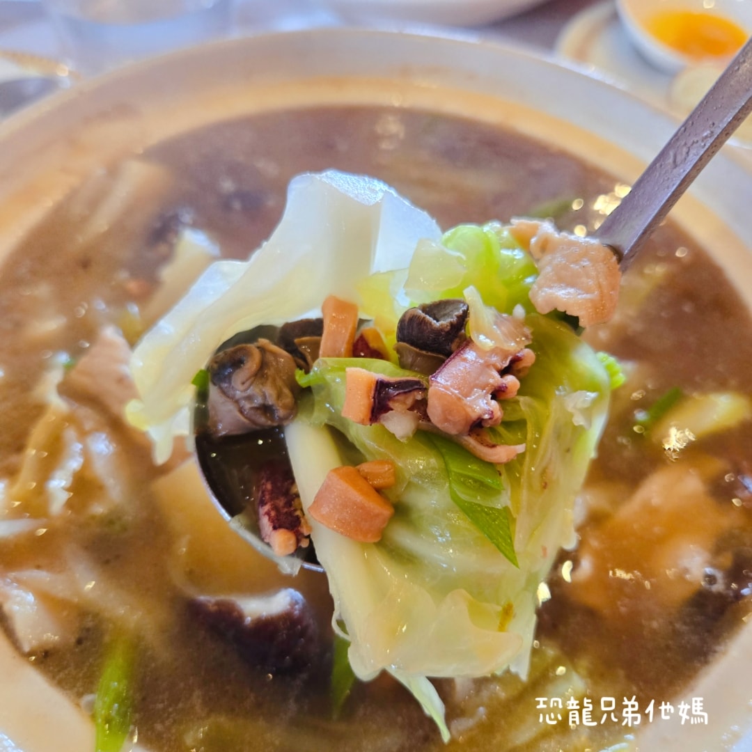 高雄‧鳥松│高雄圓山大飯店-萬福中餐廳，經典名菜與台式料理，適合家族長輩一同用餐。2025