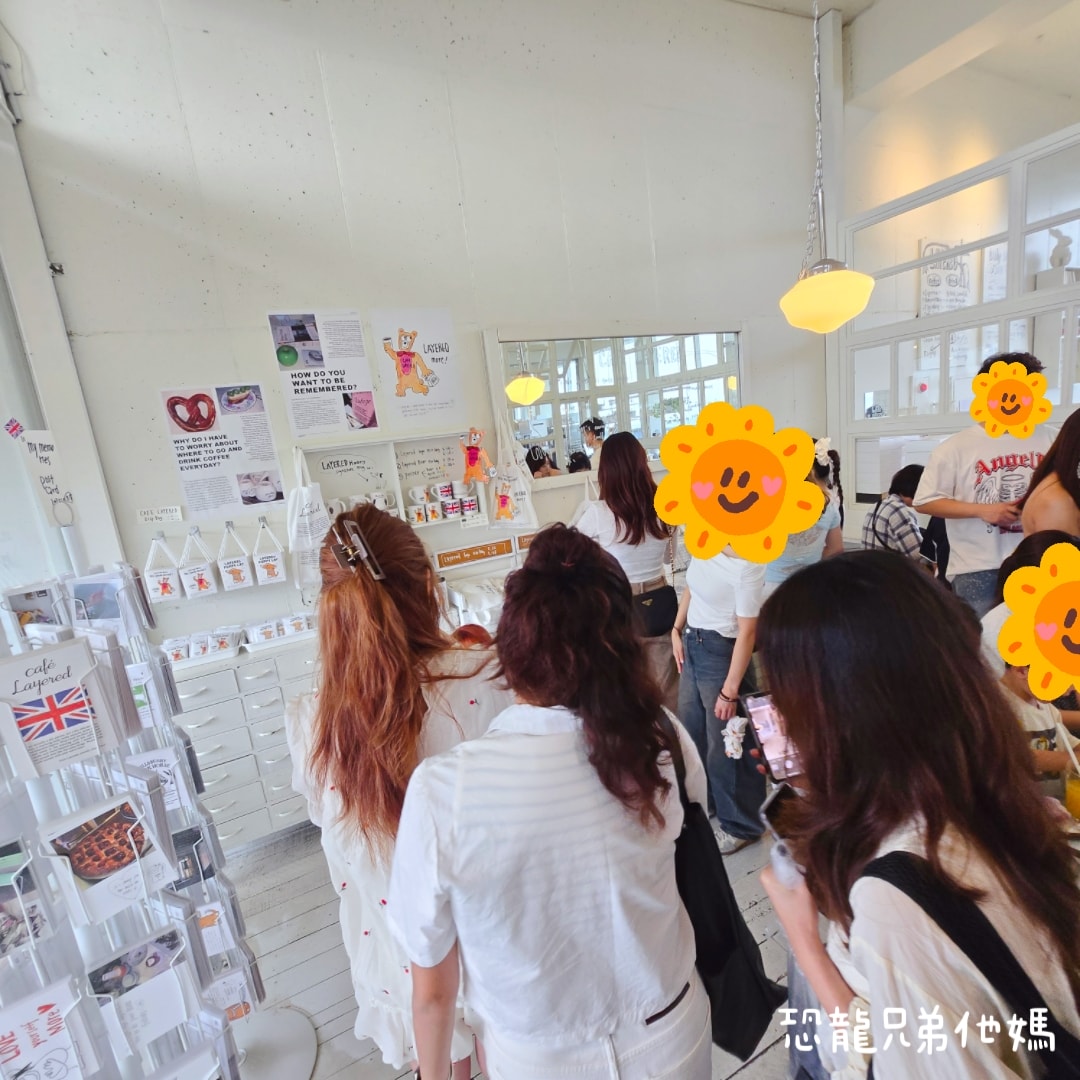 韓國‧濟州島│Cafe Layered Jeju Branch (카페 레이어드 제주점),首爾知名咖啡店,麵包多樣、特別,網美好多好拍咖啡廳 - 第6張圖