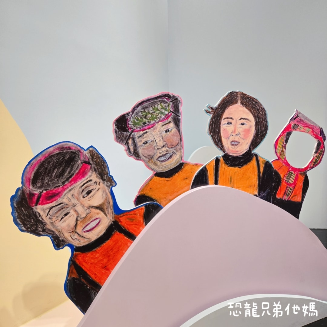 韓國‧濟洲水上星球(아쿠아플라넷제주 ,Aqua Planet),韓國最大水族館,超震撼海底隧道、海女潛水秀、超萌魟魚表演全攻略,濟州必玩景點!!2025.08 - 第248張圖 韓國‧濟洲水上星球(아쿠아플라넷제주 ,Aqua Planet),韓國最大水族館,超震撼海底隧道、海女潛水秀、超萌魟魚表演全攻略,濟州必玩景點!!2025.08