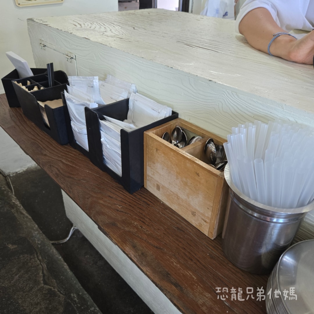 濟州島‧牛島必吃-HAHAHOHO漢堡(하하호호우도점),看海享受手工美味漢堡,還有獨家周邊小物。可Catch Table預約位置 2025.08 - 第21張圖