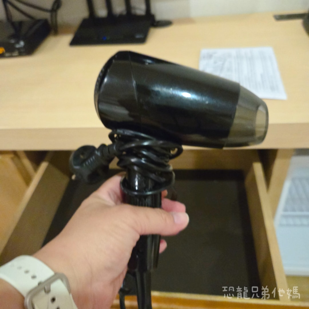 韓國‧濟州島-西歸浦BK Hotel飯店( BK호텔),免費停車場、樓下有超商和美味燒肉店 - 第20張圖