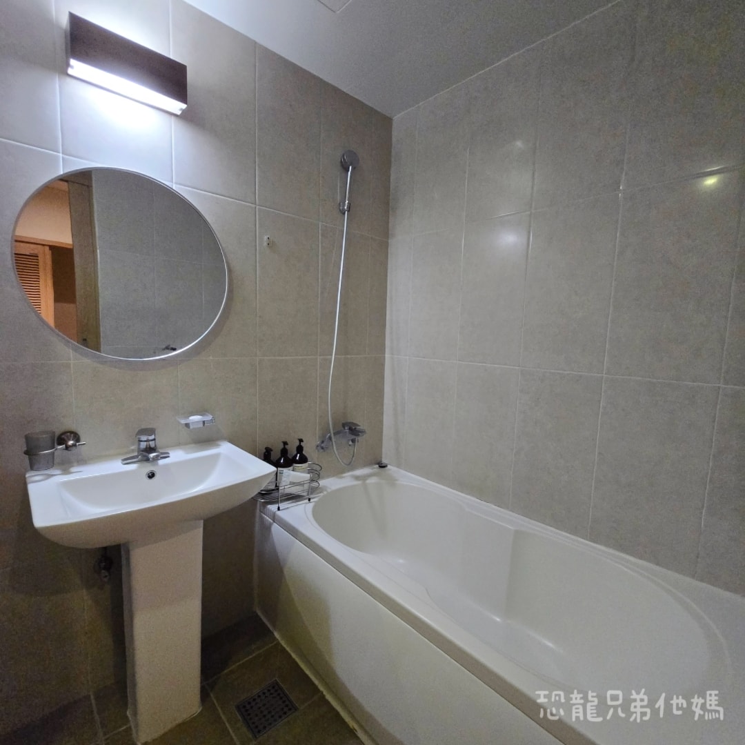 韓國‧濟州島-西歸浦BK Hotel飯店( BK호텔),免費停車場、樓下有超商和美味燒肉店 - 第18張圖