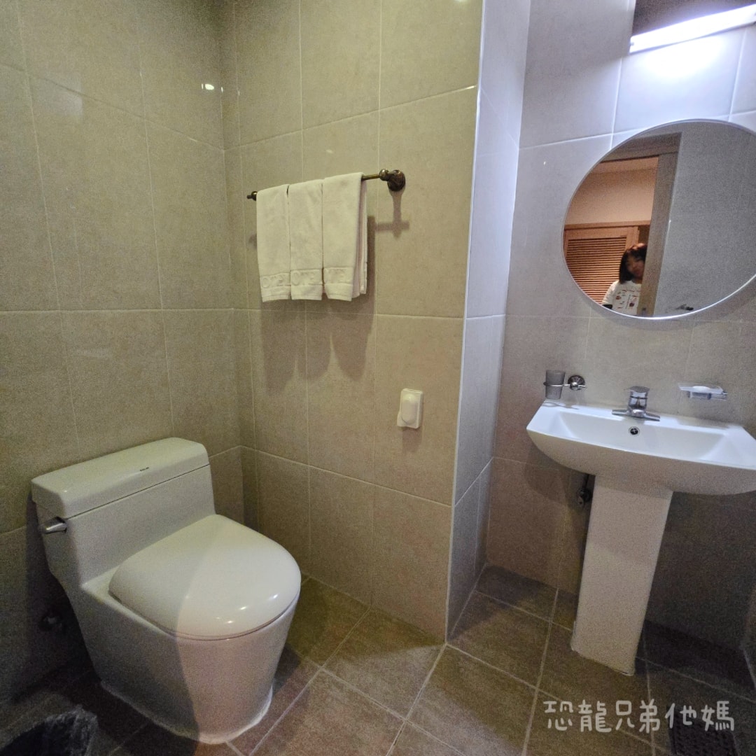 韓國‧濟州島-西歸浦BK Hotel飯店( BK호텔),免費停車場、樓下有超商和美味燒肉店 - 第19張圖