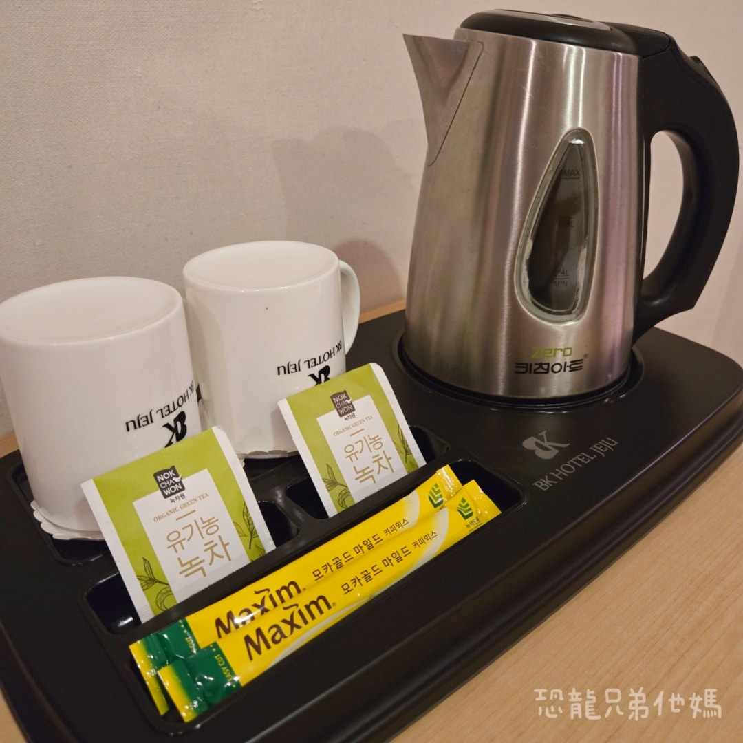 韓國‧濟州島-西歸浦BK Hotel飯店( BK호텔),免費停車場、樓下有超商和美味燒肉店 - 第17張圖