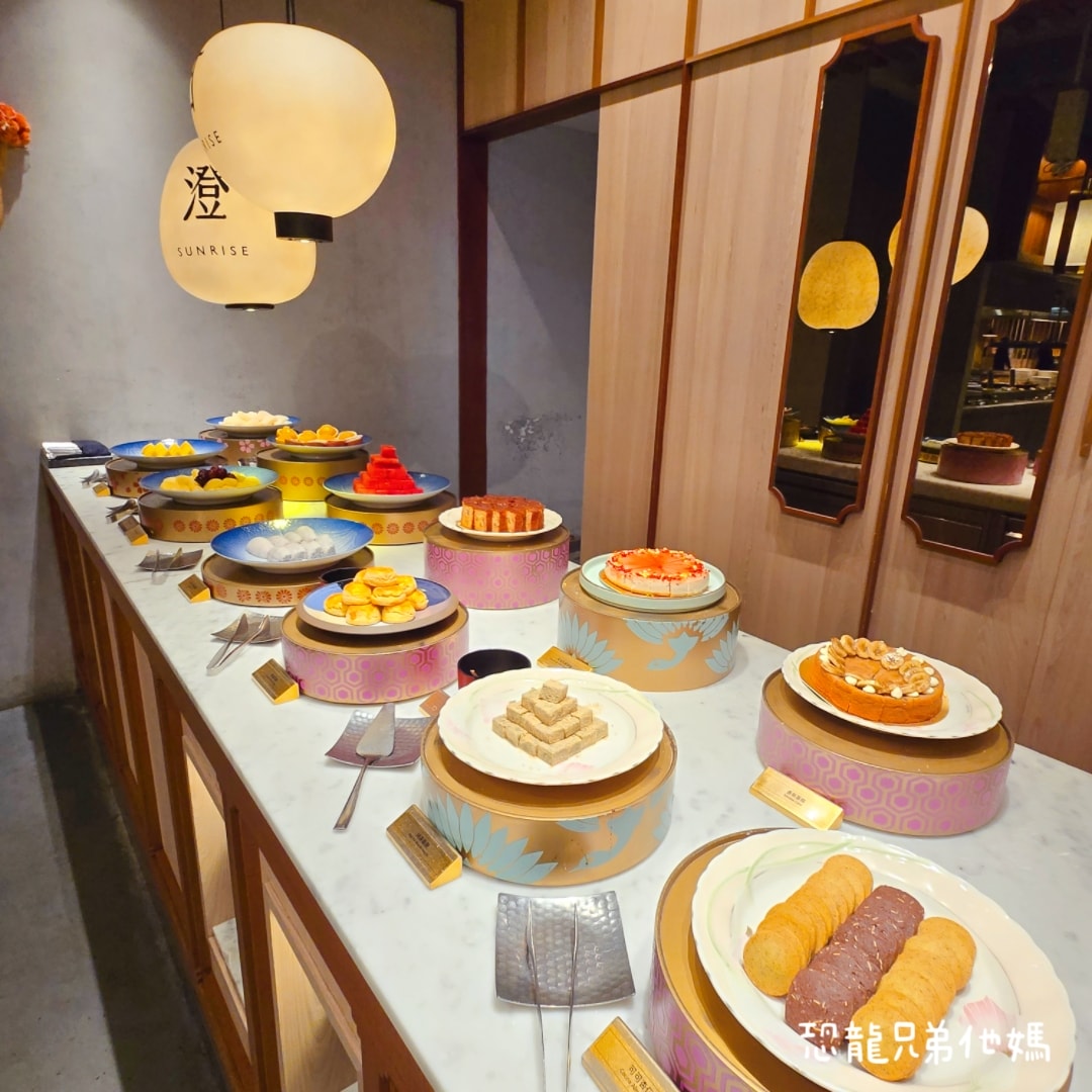 高雄│旭集義享店,長腳蟹、螃蟹、干貝、鮑魚海鮮吃到飽,蜷尾家合作冰品,甜點也好吃 - 第38張圖 高雄│旭集義享店,長腳蟹、螃蟹、干貝、鮑魚海鮮吃到飽,蜷尾家合作冰品,甜點也好吃