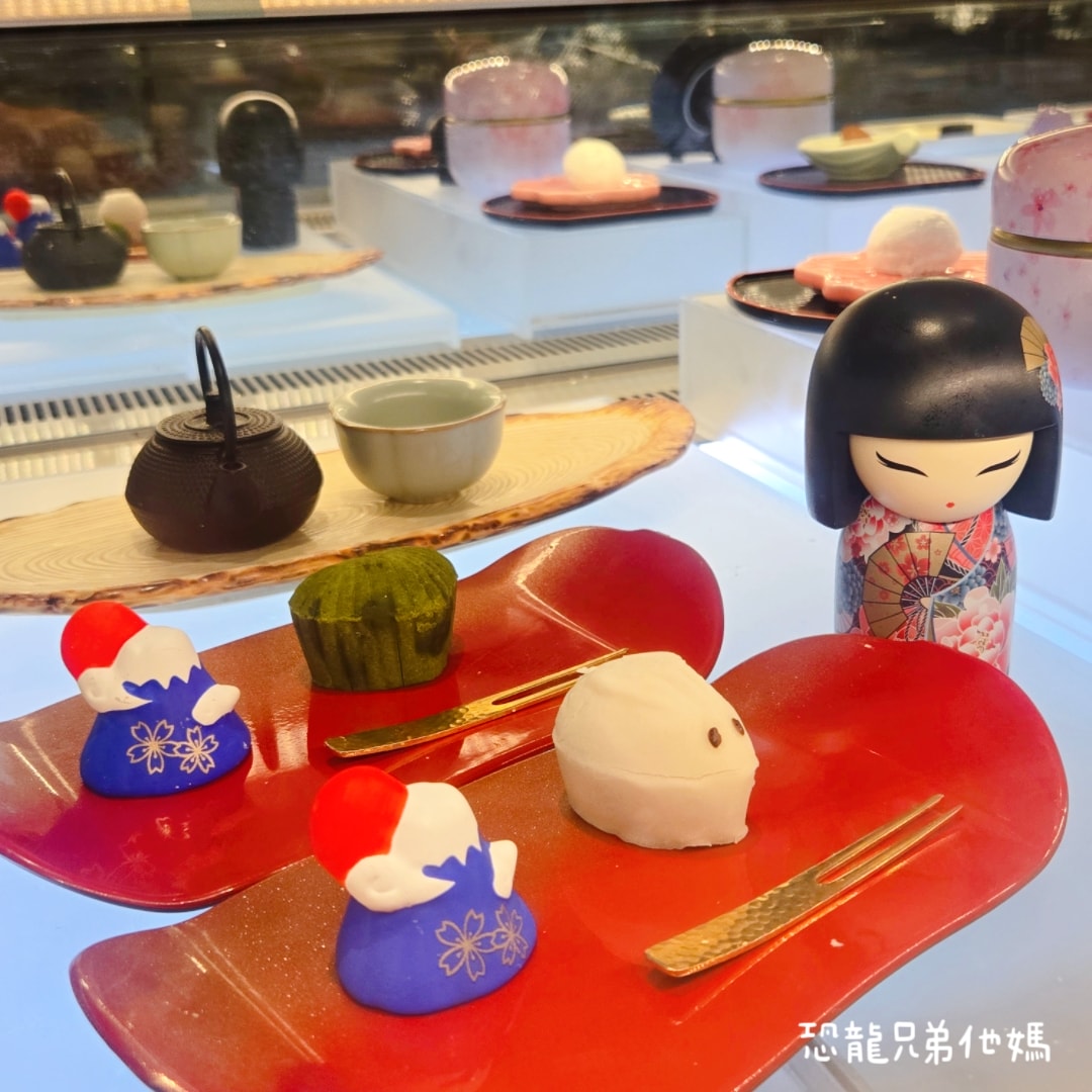 高雄│旭集義享店,長腳蟹、螃蟹、干貝、鮑魚海鮮吃到飽,蜷尾家合作冰品,甜點也好吃 - 第40張圖 高雄│旭集義享店,長腳蟹、螃蟹、干貝、鮑魚海鮮吃到飽,蜷尾家合作冰品,甜點也好吃