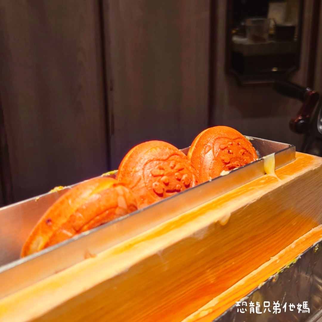 高雄│旭集義享店,長腳蟹、螃蟹、干貝、鮑魚海鮮吃到飽,蜷尾家合作冰品,甜點也好吃 - 第44張圖 高雄│旭集義享店,長腳蟹、螃蟹、干貝、鮑魚海鮮吃到飽,蜷尾家合作冰品,甜點也好吃