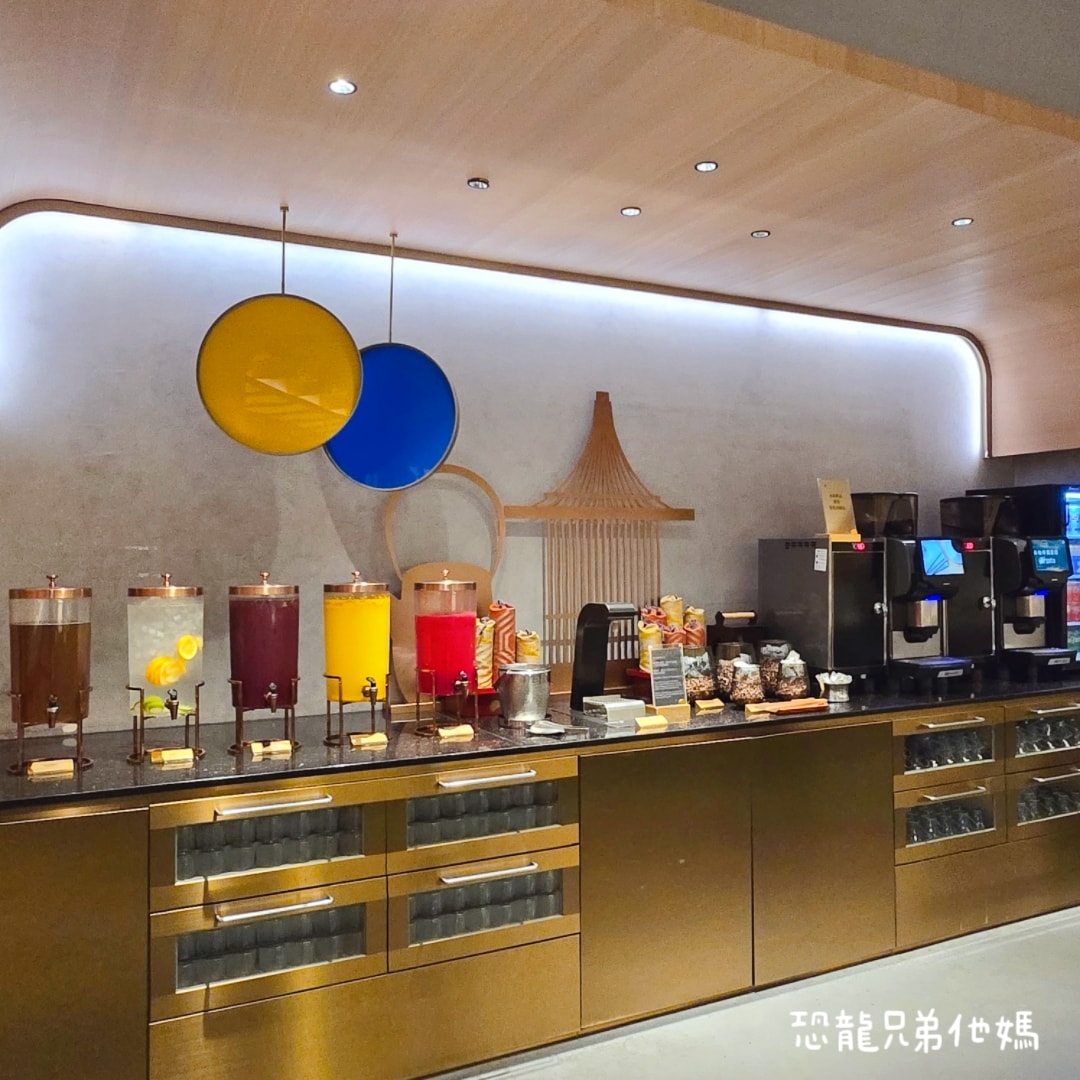 高雄│旭集義享店,長腳蟹、螃蟹、干貝、鮑魚海鮮吃到飽,蜷尾家合作冰品,甜點也好吃 - 第26張圖 高雄│旭集義享店,長腳蟹、螃蟹、干貝、鮑魚海鮮吃到飽,蜷尾家合作冰品,甜點也好吃