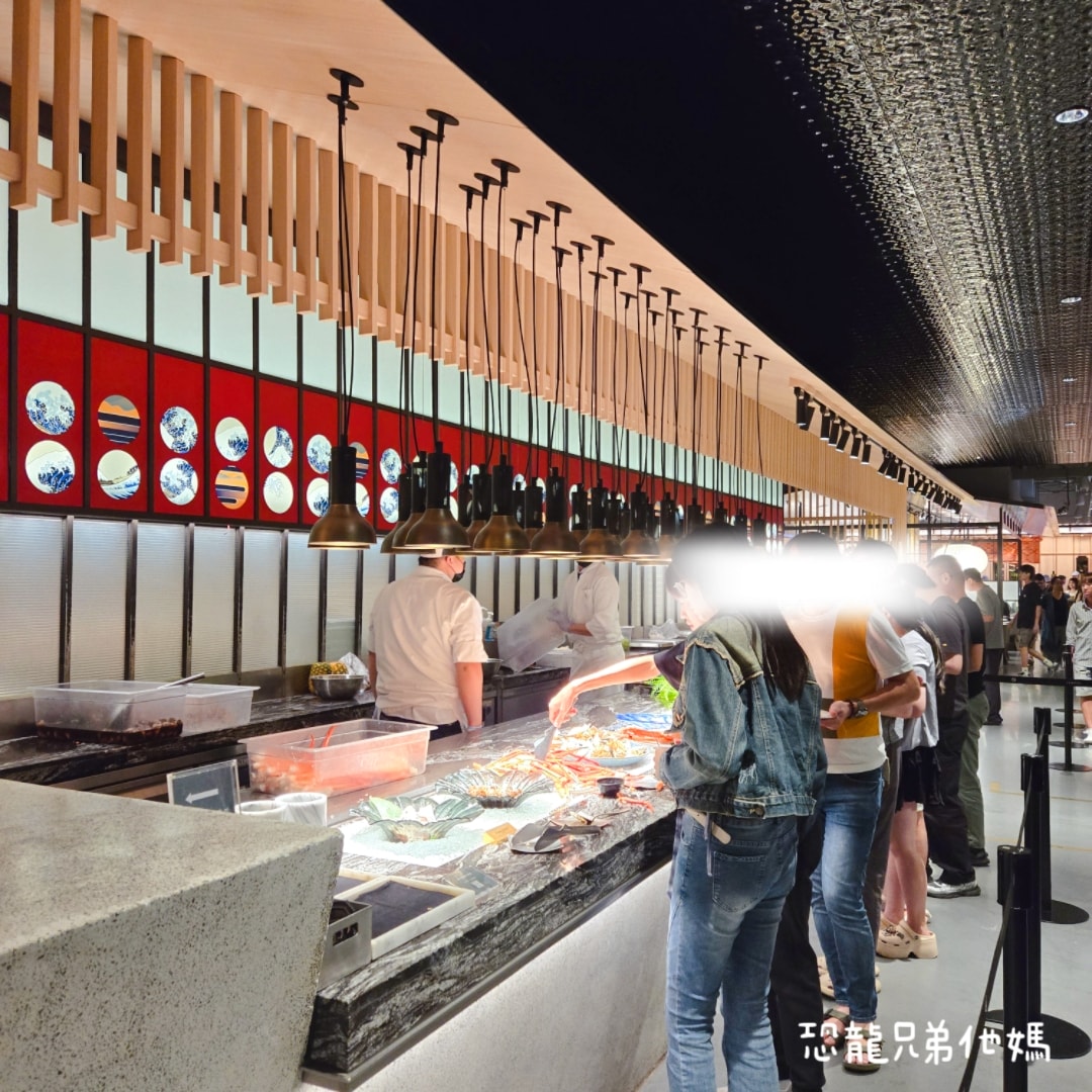 高雄│旭集義享店,長腳蟹、螃蟹、干貝、鮑魚海鮮吃到飽,蜷尾家合作冰品,甜點也好吃 - 第16張圖 高雄│旭集義享店,長腳蟹、螃蟹、干貝、鮑魚海鮮吃到飽,蜷尾家合作冰品,甜點也好吃