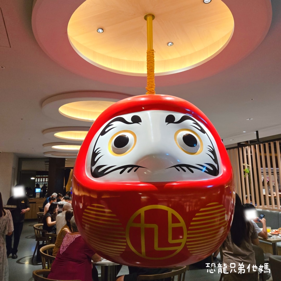 高雄│旭集義享店,長腳蟹、螃蟹、干貝、鮑魚海鮮吃到飽,蜷尾家合作冰品,甜點也好吃 - 第6張圖 高雄│旭集義享店,長腳蟹、螃蟹、干貝、鮑魚海鮮吃到飽,蜷尾家合作冰品,甜點也好吃