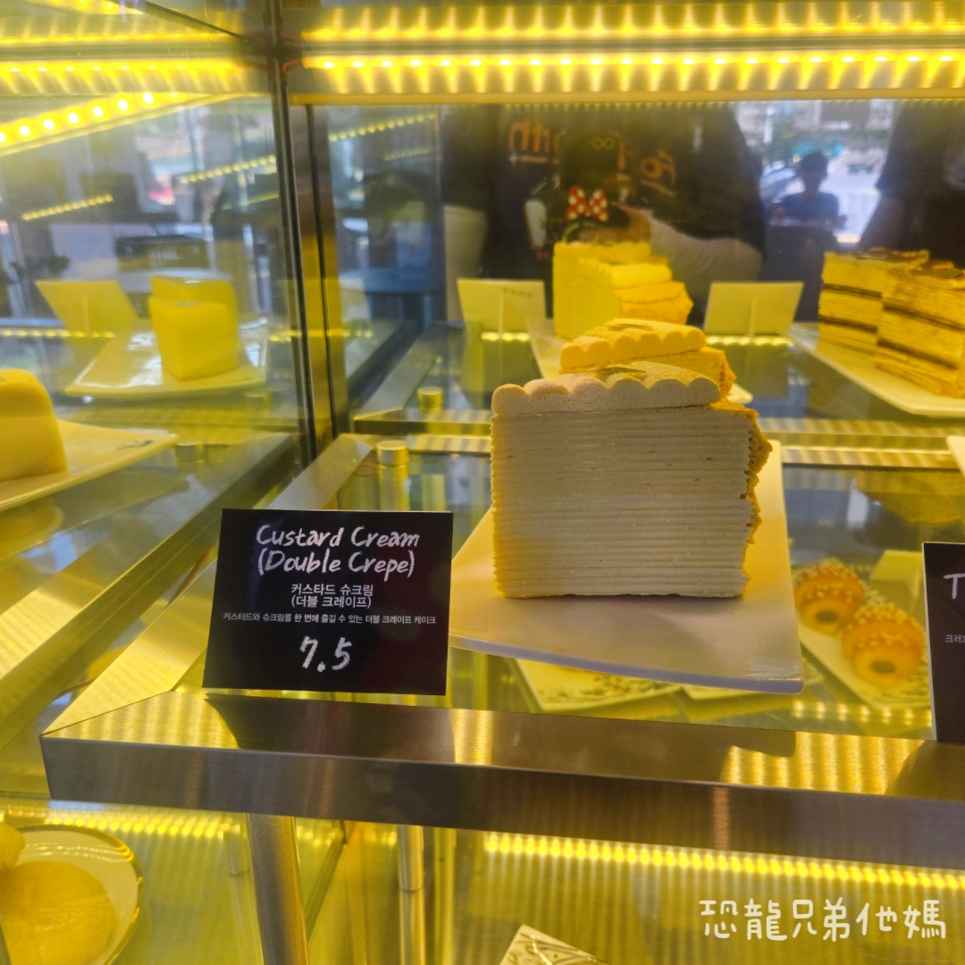 韓國‧濟州島│西歸浦市場旁,走訪韓國國民畫家李仲燮藝術街、李仲燮美術館(이중섭미술관),伴手禮、選物店,眺望西歸浦港2025.08 - 第49張圖 韓國‧濟州島│西歸浦市場旁,走訪韓國國民畫家李仲燮藝術街、李仲燮美術館(이중섭미술관),伴手禮、選物店,眺望西歸浦港2025.08