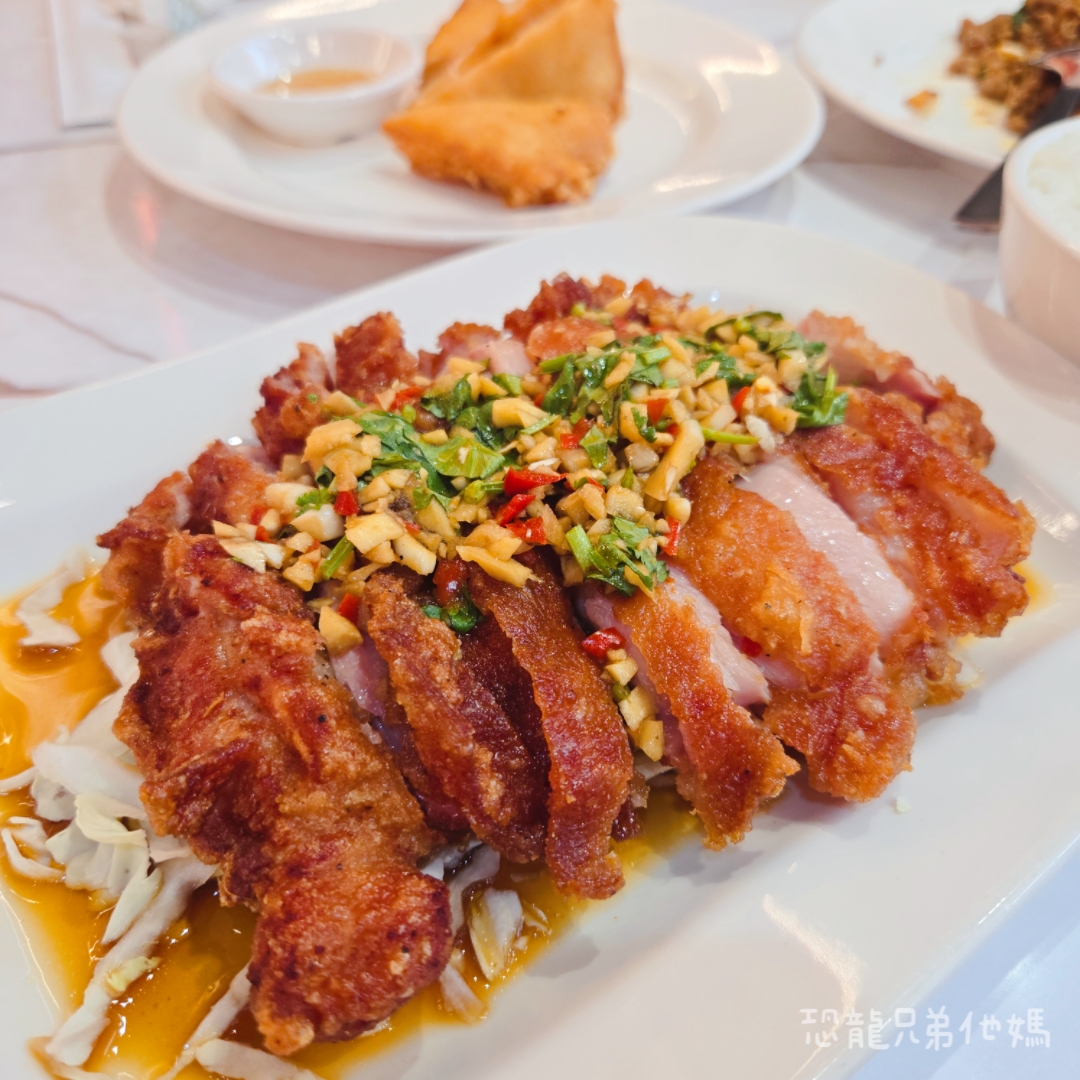 高雄‧鳳山│鴻泰心泰國料理，中華街觀光夜市內的美味泰國料理，Google評論4.9顆星