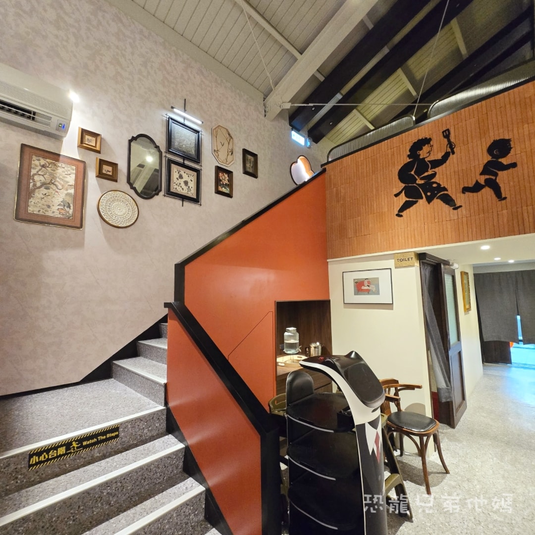 高雄•復興北外婆家｜鄧師傅台菜餐廳，復古裝潢，回到家的親切感