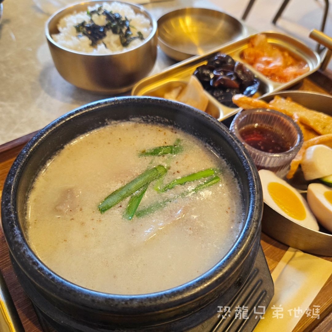 高雄‧鳳山/三民│多初點韓食專門店(文山店)，從早吃到晚的韓食餐廳，早午餐的新選擇!