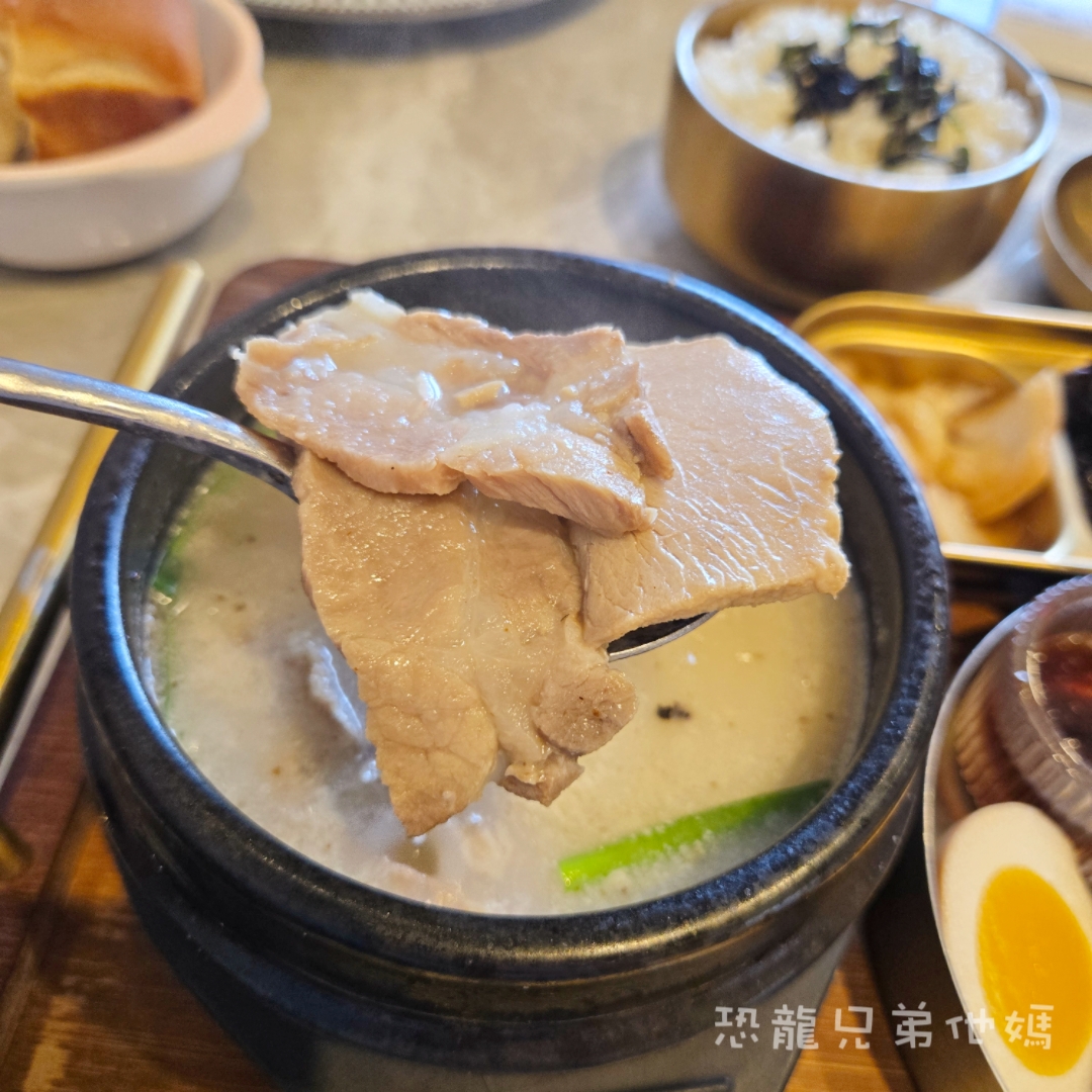 高雄‧鳳山/三民│多初點韓食專門店(文山店)，從早吃到晚的韓食餐廳，早午餐的新選擇!