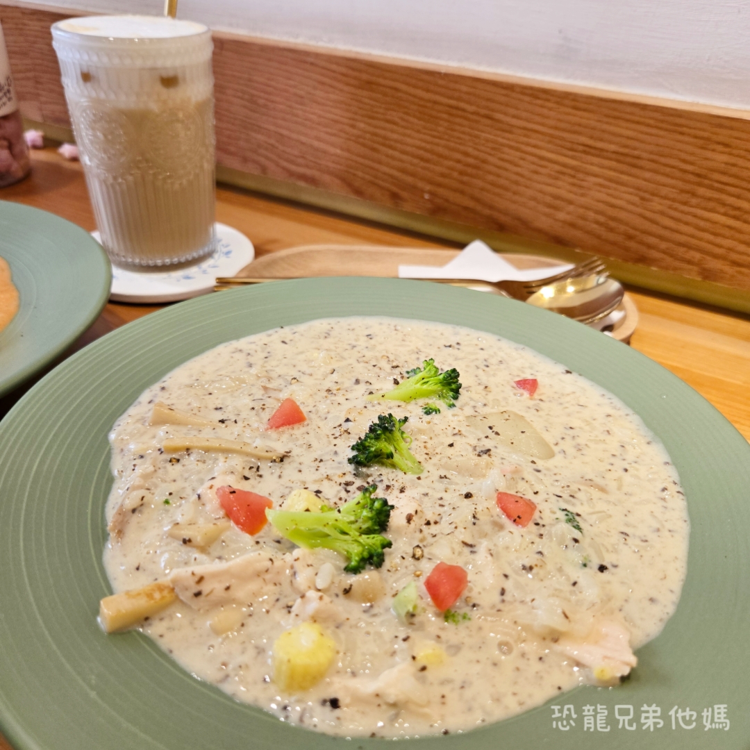 高雄‧鳳山│安舍咖啡 The Answer Cafe，巷弄間的美味餐點