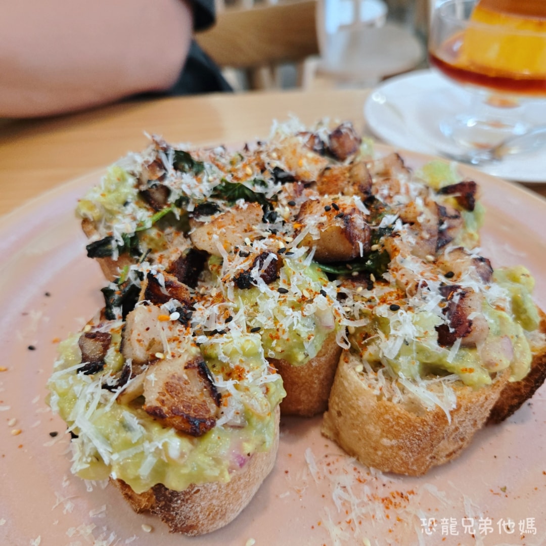 屏東必吃美食│探柵TAN-ZHA(自由店),質感綠意寬敞裝潢,餐點滿分,從早營業到晚上,寵物友善餐廳 - 第16張圖 屏東必吃美食│探柵TAN-ZHA(自由店),質感綠意寬敞裝潢,餐點滿分,從早營業到晚上,寵物友善餐廳