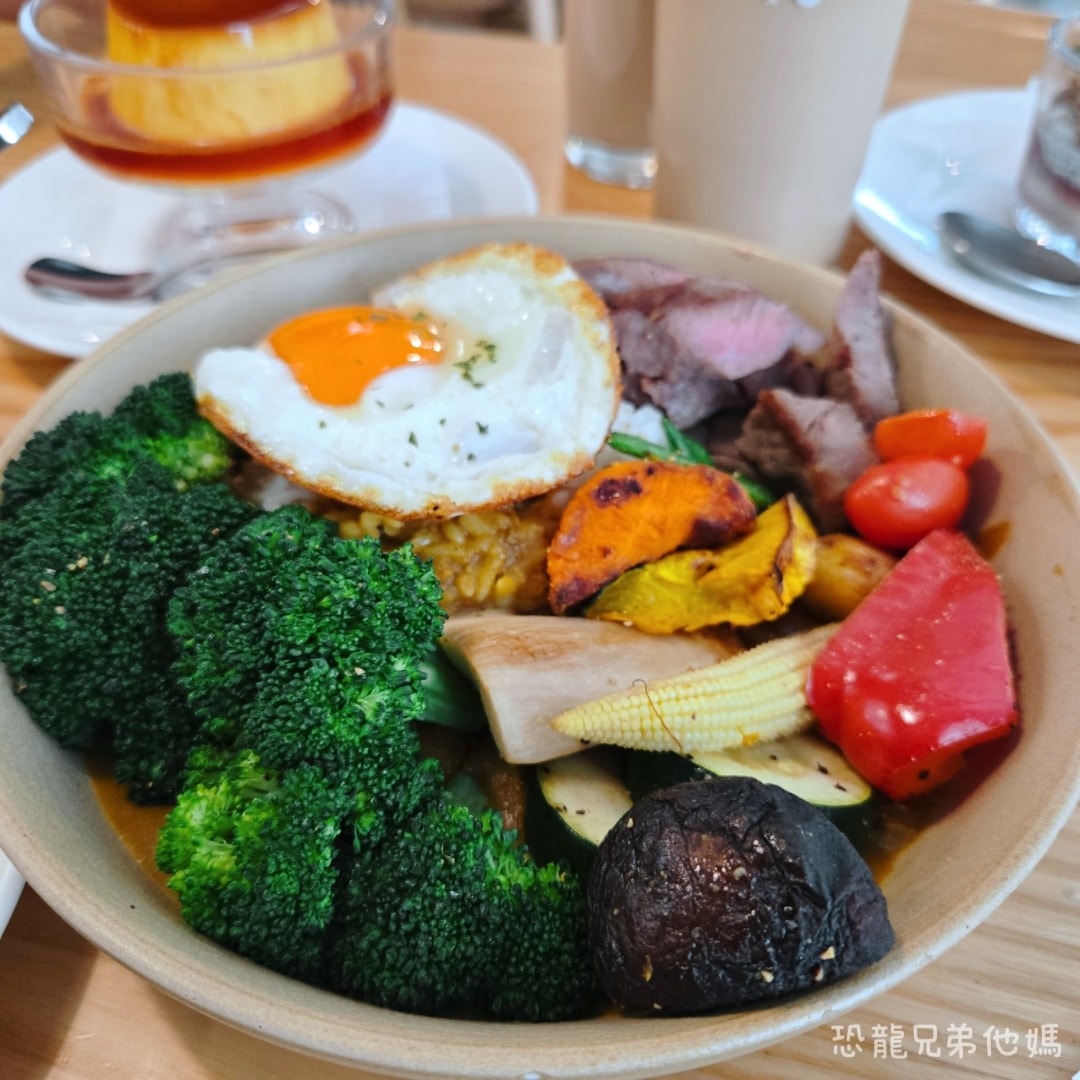 屏東必吃美食│探柵TAN-ZHA(自由店),質感綠意寬敞裝潢,餐點滿分,從早營業到晚上,寵物友善餐廳 - 第19張圖 屏東必吃美食│探柵TAN-ZHA(自由店),質感綠意寬敞裝潢,餐點滿分,從早營業到晚上,寵物友善餐廳