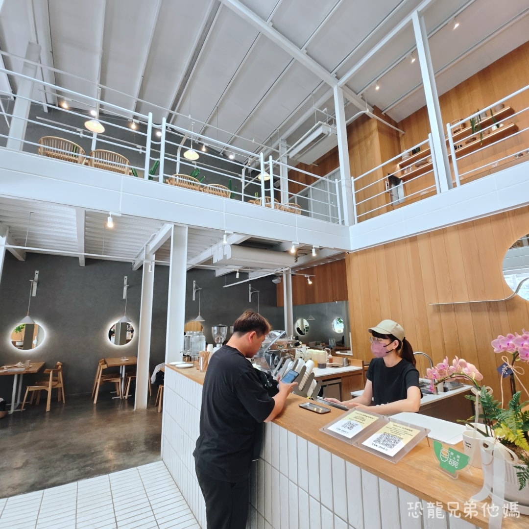 屏東必吃美食│探柵TAN-ZHA(自由店),質感綠意寬敞裝潢,餐點滿分,從早營業到晚上,寵物友善餐廳 - 第11張圖 屏東必吃美食│探柵TAN-ZHA(自由店),質感綠意寬敞裝潢,餐點滿分,從早營業到晚上,寵物友善餐廳