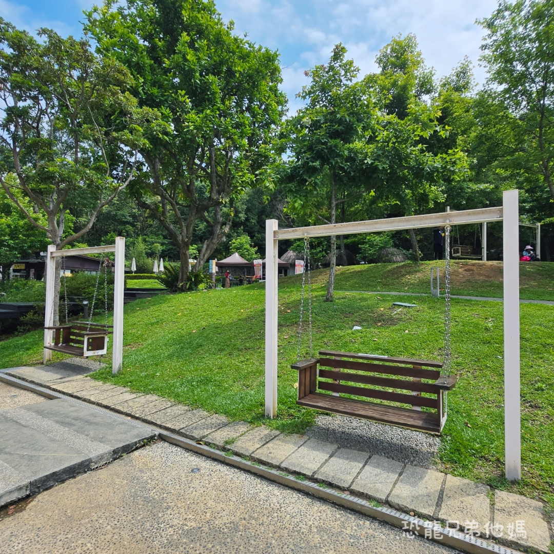 桃園親子景點｜大有梯田生態公園：全台首座梯田遊戲場！挑戰極限體能王攀爬網、松鼠滑索，玩到不想回家的旗艦級生態公園