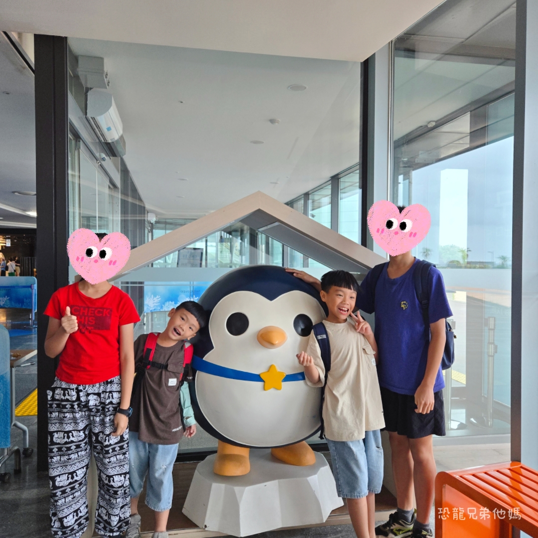韓國‧濟洲水上星球(아쿠아플라넷제주 ,Aqua Planet),韓國最大水族館,超震撼海底隧道、海女潛水秀、超萌魟魚表演全攻略,濟州必玩景點!!2025.08 - 第36張圖 韓國‧濟洲水上星球(아쿠아플라넷제주 ,Aqua Planet),韓國最大水族館,超震撼海底隧道、海女潛水秀、超萌魟魚表演全攻略,濟州必玩景點!!2025.08